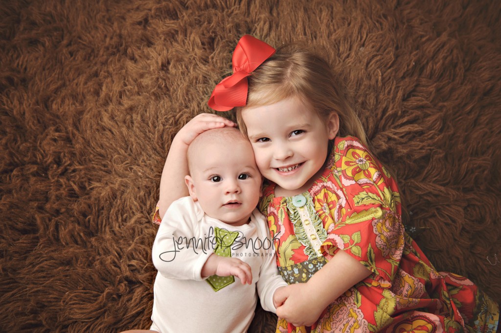 baby and sibling pictures